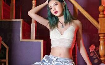 Feilin嗲囡囡 – 就是阿朱啊的海边合集：谁说只能晒照，不扒你一下才怪！