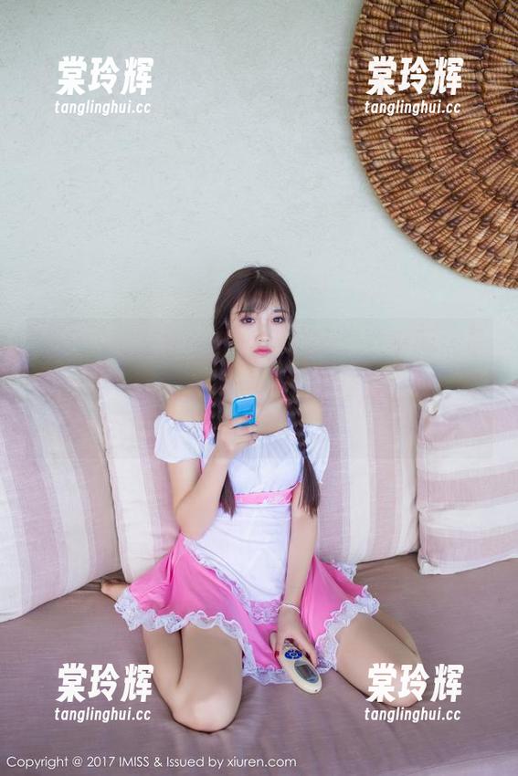 IMiss爱蜜社-杨紫嫣 IMiss爱蜜社 - 杨紫嫣这组修女套图,是在召唤天使吗?精选一下,总觉得有种微妙的距离感。