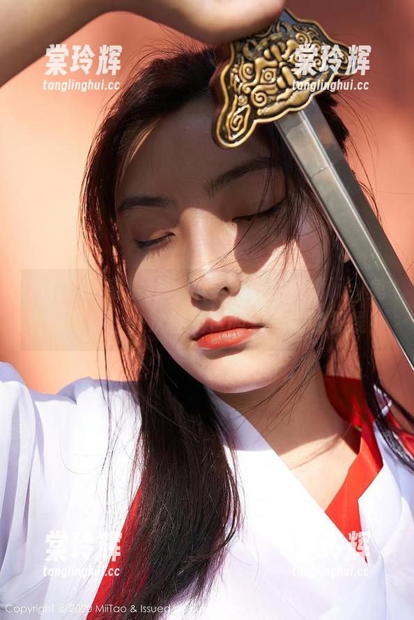 MiiTao蜜桃社-琉璃lily MiiTao蜜桃社 - 不要错过!琉璃lily兔女郎写真,一次性免费的戏弄你的视线!