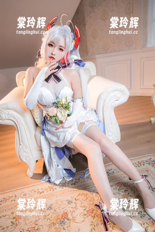 Momoko葵葵 哦买噶,Momoko葵葵的最新作品,柴郡与CaitSith,音乐糅合出的猫耳迷人啊
