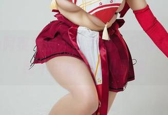 NinJa阿寨寨的灰丝美图，只为让你的视线不自觉从这儿飘走
