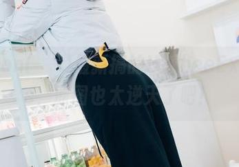 Sonson(손손)最新搞的LeeheeExpress，原图也太逆天了吧！
