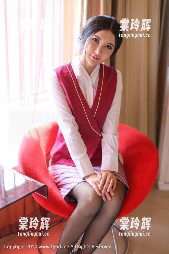 TGOD推女神 - 误点？不！刘钰儿的空姐精选写真，时间在她面前被冻结