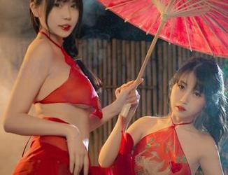 在Tina很妖孽呀的照片里，魅魔姐姐是怎么唱情歌的？