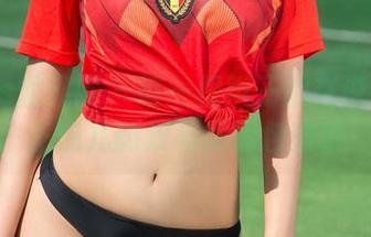 UGirls尤果网 – 每一根辫子都在说话——王瑞儿的双马尾图包来啦