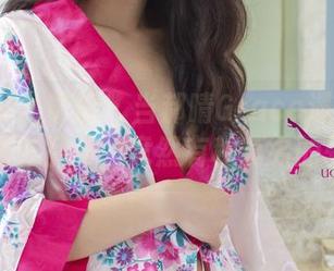 UGirls尤果网 – 当郝晴Grace遇上粉色：高清作品集，竟然有种莫名的轻快？