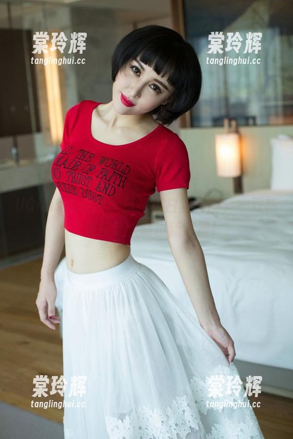 UGirls尤果网-黛蓓琪 UGirls尤果网 - 黛蓓琪白丝套图,一双袜子直接让人萌出新高度!