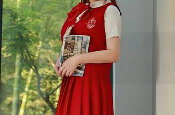 Xiuren秀人网 – Carol周妍希的写真，如天使飞来分享的灵感气泡