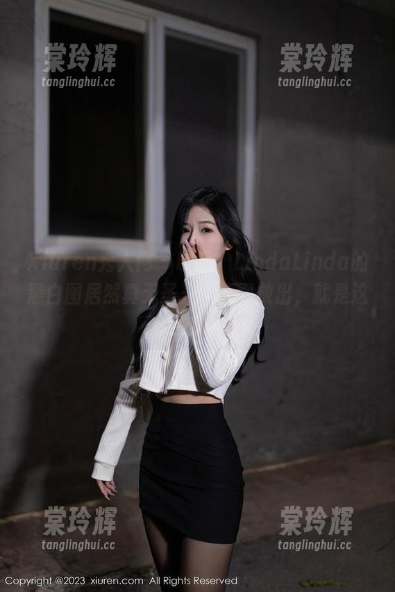 Xiuren秀人网 - 哎呀，LindaLinda的黑白图居然真无圣光？原图放出，就是这个效果～