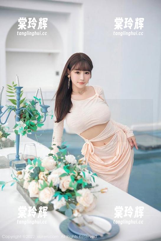 Xiuren秀人网-余贝拉bella Xiuren秀人网 - 我不知道为什么,余贝拉bella短裤照片让我停下来的理由太多了!最新图库快感!
