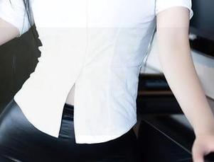 Xiuren秀人网 – 周于希图包：街头与制服的非凡体验，给你一个理由下载再下载！