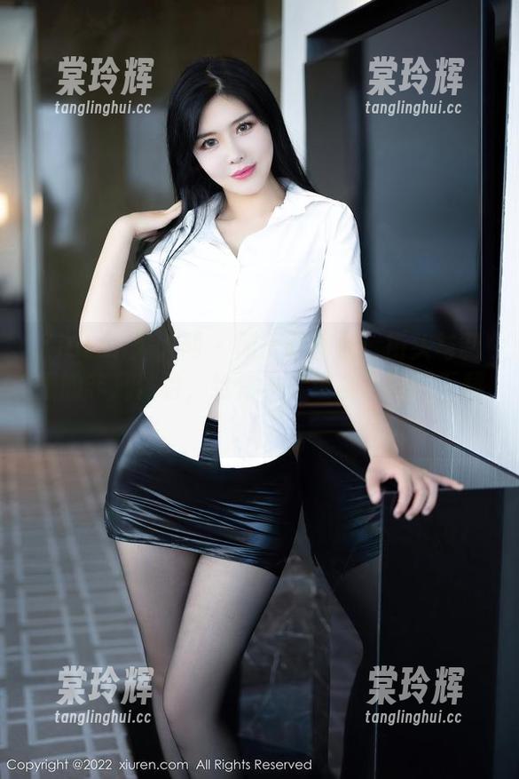 Xiuren秀人网-周于希 Xiuren秀人网 - 周于希图包:街头与制服的非凡体验,给你一个理由下载再下载!