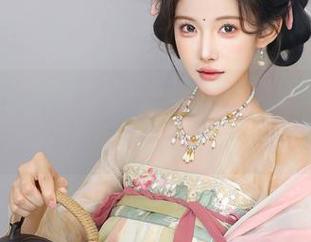 Xiuren秀人网 – 夏沫沫tifa逆风翻身做豹纹女神？评论区准备烫手福利图集