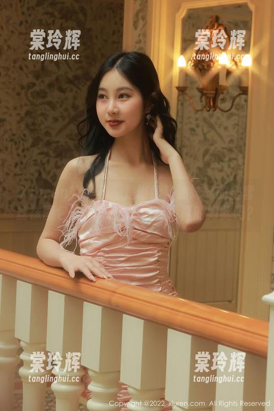 Xiuren秀人网-奶油妹妹 Xiuren秀人网 - 是谁给奶油妹妹的全套丝袜图包打了99分,慢着,真的如此吗?