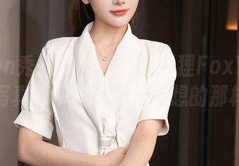 Xiuren秀人网 – 想看孟狐狸FoxYini的免费写真？裤里丝不是你想的那样哦。