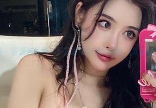 微密圈 – 资源加载中，于芷晴带你黑色探险，准备好了吗？