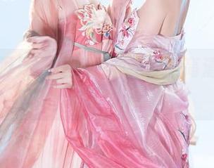 谁说礼服只能庄重？你夏夏的高清合集提醒你：滑稽也能优雅！