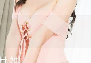 克拉女神 – 轻松一刻，嘉萌的内衣写真集，分享她的独特视角！