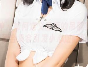 克拉女神 – 如何定义薇薇的吊带？预警：高清合集会引发小心脏颤抖。