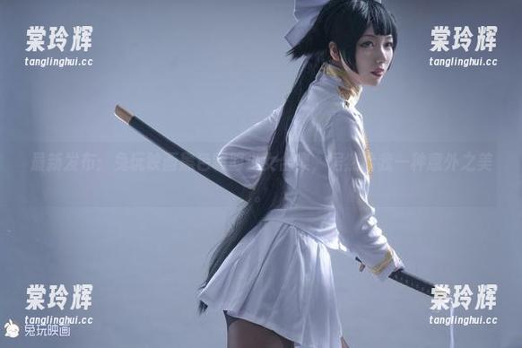 兔玩映画 最新发布:兔玩映画黑色制服少女合集,居然给我一种意外之美。