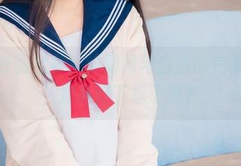 兔玩映画全集，制服裙与白丝的完美掉落，准备好下载了吗？