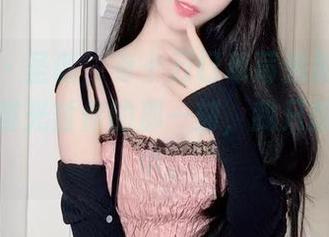 微密圈 – 圣诞，有十万口草莓粥粥的高清写真，时光暂停的那一刻，我只想沉浸其中。