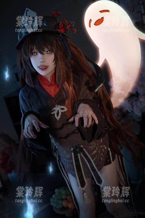 咬人小小兔 免费体验咬人小小兔的妄想病栋,不要在意医生的眼光!