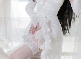 在下萝莉控ii的C96高清写真：你有没有被她的眼神捕获？