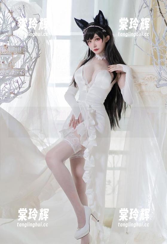在下萝莉控ii 在下萝莉控ii的C96高清写真:你有没有被她的眼神捕获?