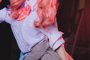 妖君白研的修女合集：见证“神圣”的反差萌！