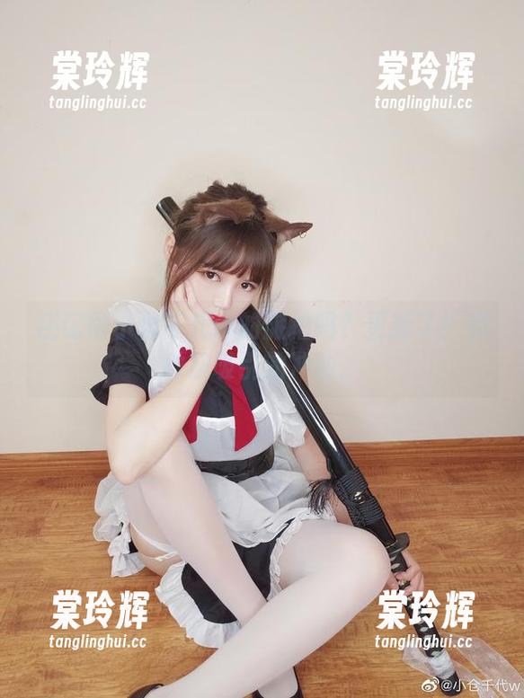 还记得小仓千代w的旅拍吗？更新了！有种被吸引的冲动。