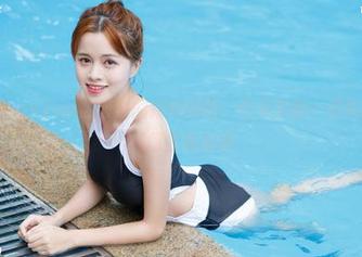 尤物馆 – FoxYini孟狐狸的婚纱探险：今天更新一波美图，看我如何变身新娘