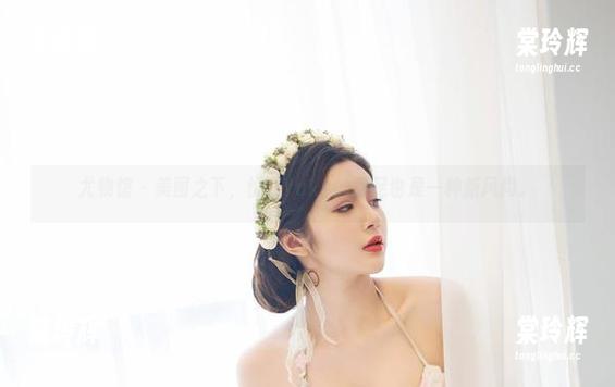 尤物馆-悦儿Yuky 尤物馆 - 美图之下,悦儿Yuky的裸足也是一种新风尚。