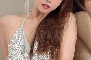 微密圈 – 最新图片出炉，张思允学妹的风格，熟悉又让人意外。