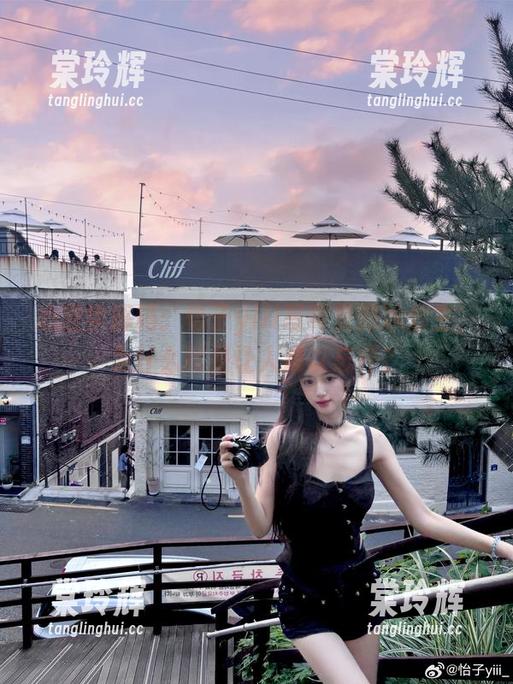 怡子yiii 心理学解码:怡子yiii写真里的冰公主,为什么就是让人难以忘怀?