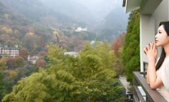 推女神 – Ann尤美居家合集，更新指南：哪里该再买几件毯子，没事就是要逛逛。