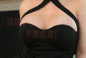 推女神 – 琪琪qlql的裸足大赏，高清分享专属影像！