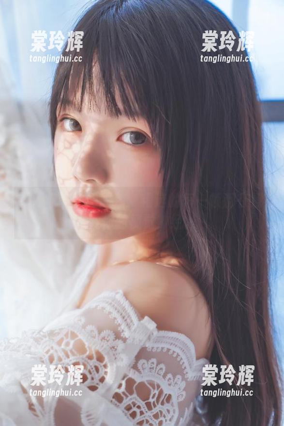 桜桃喵 桜桃喵的和服图包:精选的每一帧都在撩拨你的视觉神经。
