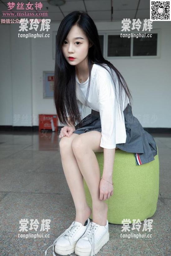 梦丝女神-玥玥 梦丝女神 - 玥玥的图集,超市里的吃货少女,变身“购物先锋”!
