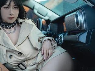 浅安安这身水手服真的是太吸引眼球了！免费的图片，真的不能错过！