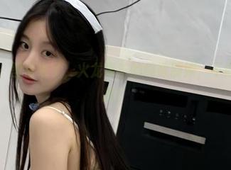 微密圈 – 图包来了，火龙果羊的纯欲厨娘，不做饭也能撩！