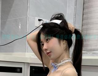 微密圈 – 原图里的火龙果羊：福利喔！黑连体吊带教你如何穿出惊喜！