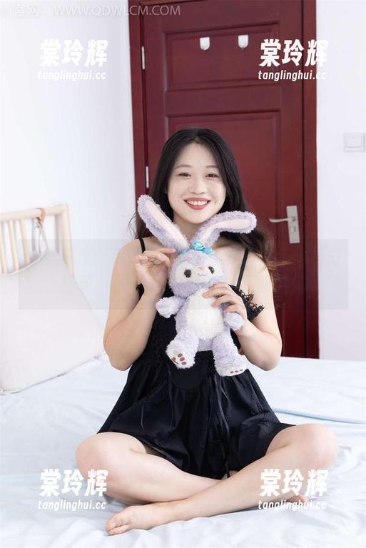 物恋传媒-岚岚 物恋传媒 - 岚岚最新大展演:城市角落奇遇录,图片中的小花絮等你看!