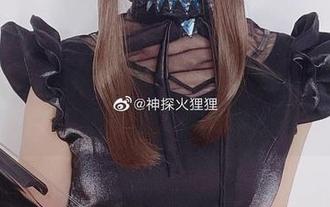 神探火狸狸的美图时刻：高跟鞋加持，无圣光却依旧闪耀