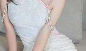 秀人网 – 更新！奶酥化身双马尾仙女，美图行走在网球场上！