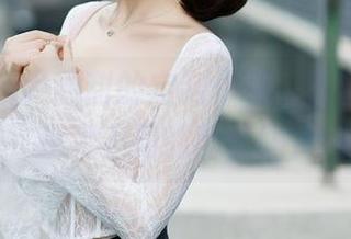 秀人网 – 尹甜甜的定制作品，在哪儿？是我买不到的秘密吗？