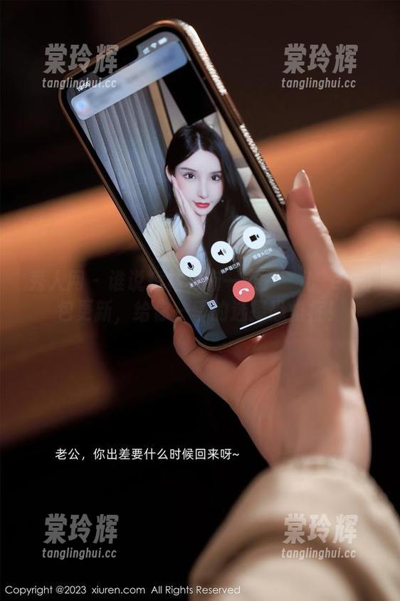 秀人网-玥儿玥er 秀人网 - 谁说短裙只有一条?玥儿玥er图包更新,给你一季的选择恐惧症!