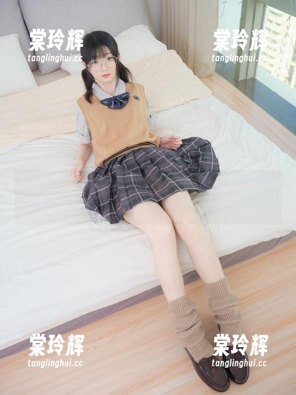 紧急企划-林书辞 紧急企划 - 林书辞的白色奇遇:高清图片里的清冷气息