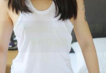 美媛馆 – 许诺sabrina的空姐定制，穿衣服也能有哲学