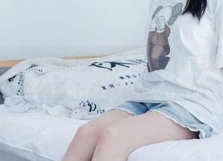 袜啵啵 – 熊熊的御姐套图，看完我有点懵，为什么她身上总有种说不清的气质？